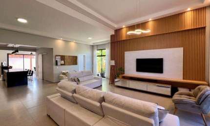Casa à venda em Jaguariúna, Residencial Campo Camanducaia, com 3 suítes, com 303 m²