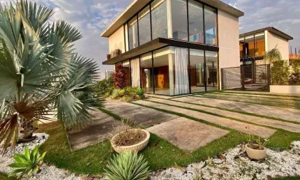 Casa à venda em Jaguariúna, Residencial Campo Camanducaia, com 4 suítes, com 447.98 m²