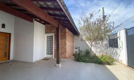 Casa à venda em Jaguariúna, Jardim Europa, com 3 quartos, com 200.64 m²