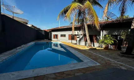 Casa à venda em Jaguariúna, Santa Cruz, com 4 quartos, com 390.98 m²