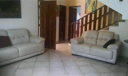 Casa à venda em Jaguariúna, Nova Jaguariúna, com 4 quartos, com 271 m²