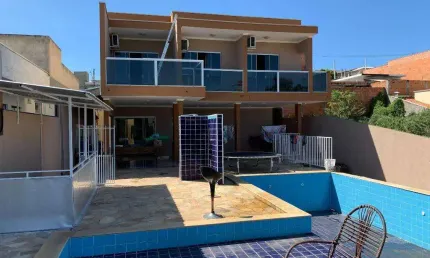 Casa à venda em Jaguariúna, Loteamento Primavera, com 3 quartos, com 230 m²
