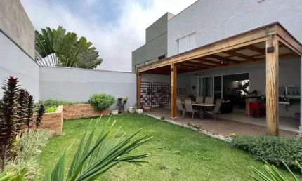 Casa à venda em Jaguariúna, Vila Jorge Zambom, com 3 quartos, com 240 m², Condomínio Panini