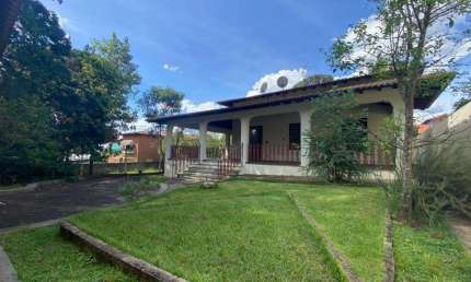 Casa à venda e para alugar em Jaguariúna, Chácara Primavera, com 4 quartos, com 324.6 m²