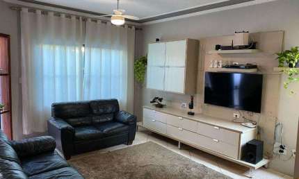 Casa à venda em Jaguariúna, Nova Jaguariúna II, com 3 quartos, com 150 m²