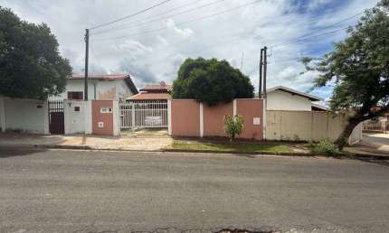 Casa à venda em Jaguariúna, Jardim Mario Finotelli, com 2 quartos, com 129.24 m²
