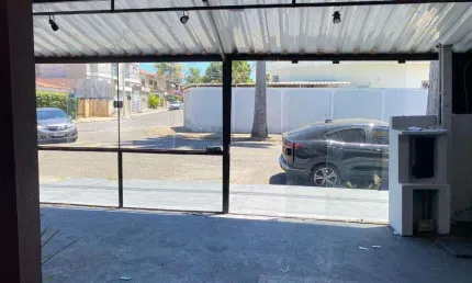 Salão para alugar em jaguariúna, centro, com 100 m²