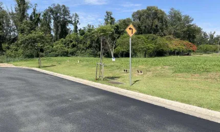 Terreno à venda em jaguariúna, reserva santa izabel, com 411 m², reserva santa izabel
