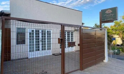 Casa para alugar em Jaguariúna, Jardim Dom Bosco, com 4 quartos, com 200 m²