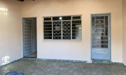 Casa para alugar em Jaguariúna, Jardim Dona Irma, com 2 quartos, com 160 m²