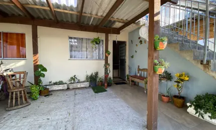 Apartamento térreo 2 dormitórios em capão, condomínio caminito,