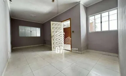 Casa com 2 quartos para alugar na Rua Bororós, Tupi, Praia Grande