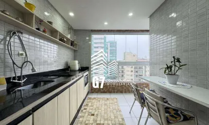 Apartamento a venda porteira fechada no canto do forte em praia grande