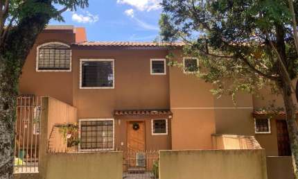 Casa com 3 quartos à venda na Rua Edmundo Angely, 109, Jardim das Américas, Curitiba