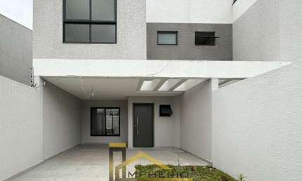 Casa de luxo em condomínio no Boqueirão, Curitiba-PR: 4 quartos, 3 suítes, 2 salas, 4 banheiros, 3 vagas, 126m².