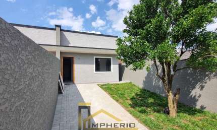 Imperdível! Casa à venda em Araucária-PR, bairro Capela Velha. 2 quartos, 1 sala, 2 banheiros, 2 vagas de garagem, 52m².