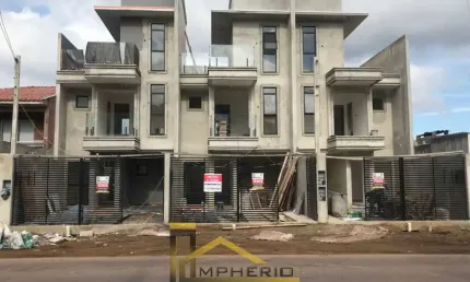 Casa com 4 quartos à venda na rua lupionópolis, 240, sítio cercado, curitiba por r$ 539.000