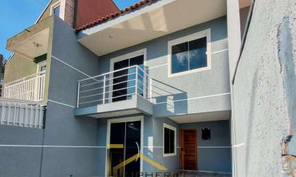 Casa à venda em Curitiba-PR, Cidade Industrial: 3 quartos, 1 sala, 2 banheiros, 71,00 m² de área. Confira!
