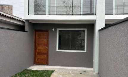 Oportunidade única: Casa à venda em Curitiba-PR, Campo de Santana - 2 quartos, 1 sala, 2 banheiros, 1 vaga de garagem!
