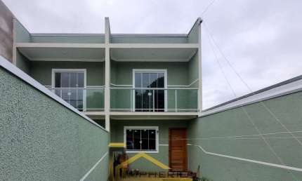 Imperdível oportunidade: Casa à venda em Curitiba-PR, bairro Campo de Santana, 2 quartos, 1 sala, 1 banheiro, 1 vaga, 82m².
