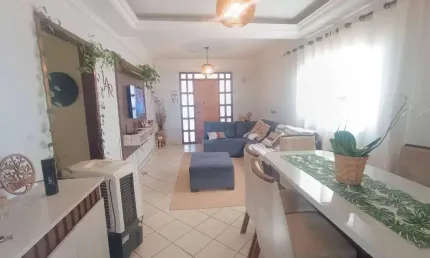 Casa com 4 quartos à venda na Rua Antônio Laureano de Souza, Vila Luciana, Goiânia