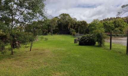 Área de terra com vista e açude à venda em Morro Reuter RS