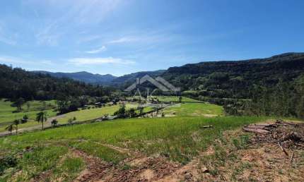 Área de terras com linda vista à venda em Picada Café, na Serra Gaúcha