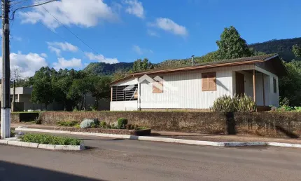 Casa com 3 quartos à venda no centro comercial de picada café, na serra gaúcha