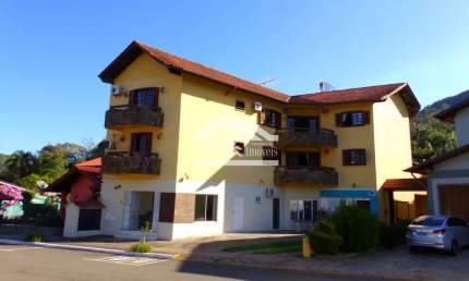 Apartamento com piscina a venda no centro de Picada Café, na Serra Gaúcha