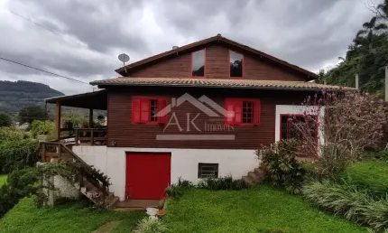 Casa mista com dois quartos à venda em Picada Café na Serra Gaúcha