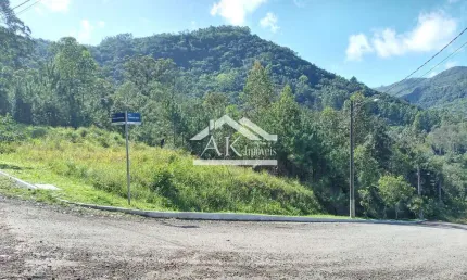 Terreno de esquina com vista panorâmica a venda em picada café, na serra gaúcha