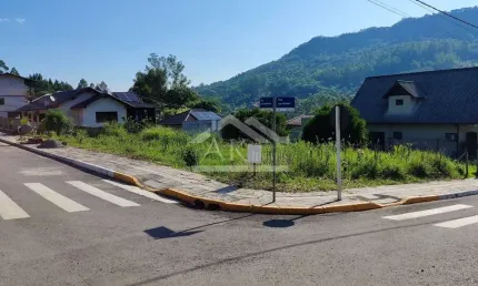 Terreno de esquina à venda no centro de picada café, na serra gaúcha