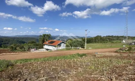 Terreno de esquina com belíssima vista na cidade de linha nova na serra gaúcha