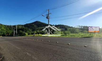 Terreno de esquina a venda na cidade de Picada Café na Serra Gaúcha