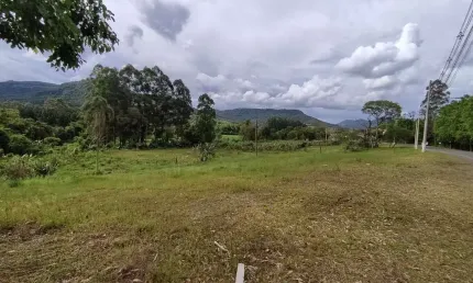 Terrenos com potencial comercial a venda em picada café, na serra gaúcha