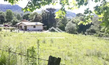 Belos e amplos terrenos à venda na cidade de Picada Café, na Serra Gaúcha
