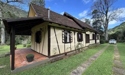 Sítio com casa enxaimel à venda em picada café na serra gaúcha