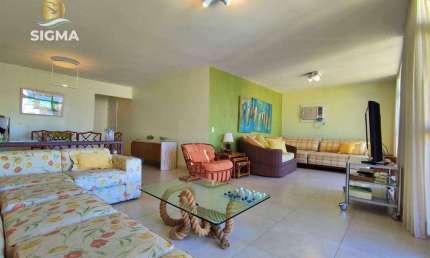 Apartamento à venda na Praia das Pitangueiras, Guarujá/SP.