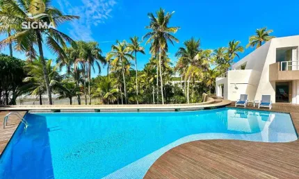 Casa à venda com heliponto de frente para o mar - 6 suítes - Piscina e churrasqueira - 12 vagas - Praia do Pernambuco, Guarujá/SP