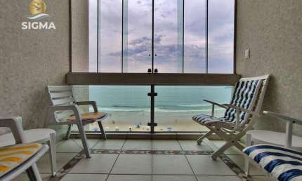 Apartamento na praia, Frente ao mar, 3 dormitórios, 3 suítes, 1 vaga, Pitangueiras, Guarujá.