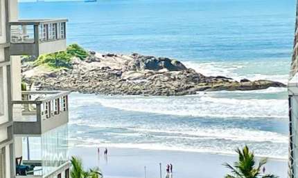 Apartamento com 2 quartos sendo 1 suíte à venda na Praia das Pitangueiras - Guarujá/SP.