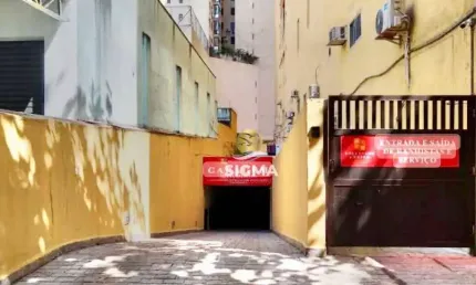 Box/Garagem à venda por R$ 25.000,00 - Pitangueiras - Guarujá/SP