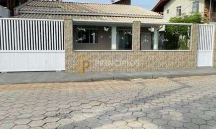 Casa com 4 quartos à venda na Rua Advogado Arão Rebelo, 301, Centro, Navegantes