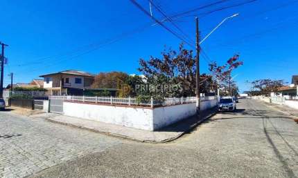 Casa com 3 quartos à venda na Rua Engenheiro Victor Hug, Meia Praia, Navegantes