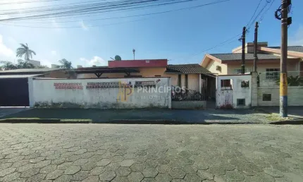 Casa com 2 quartos à venda na Rua Secretário José Juarez da Costa, 480, Centro, Navegantes