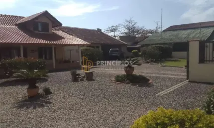 Casa com 4 quartos à venda na Avenida Pref. Cirino Adolfo Cabral, 4201, Meia Praia, Navegantes