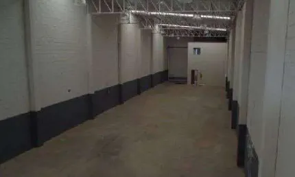 Salão comercial à venda no Jardim São Francisco em Santa Bárbara d'Oeste.