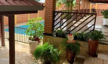 Casa à venda na Vila Brasil em Santa Bárbara d'Oeste.