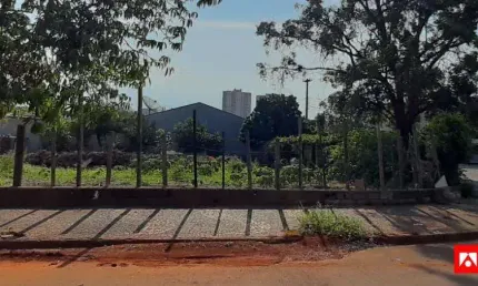 Terreno à venda no Jardim Esmeralda em Santa Bárbara d'Oeste