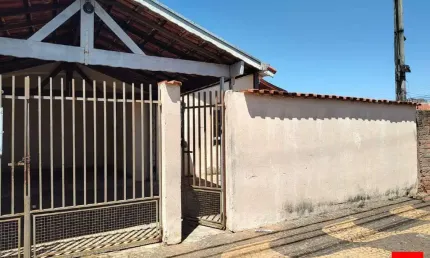 Casa à Venda no Bairro Santa Rita de Cássia, Santa Bárbara d'Oeste